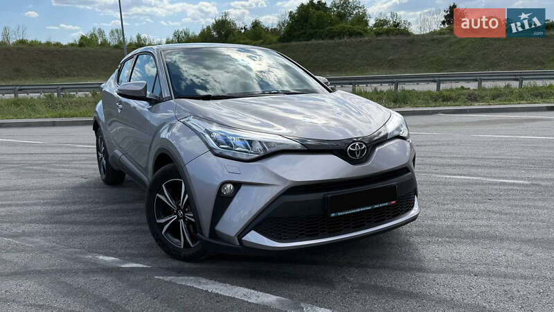 Toyota C-HR 2021