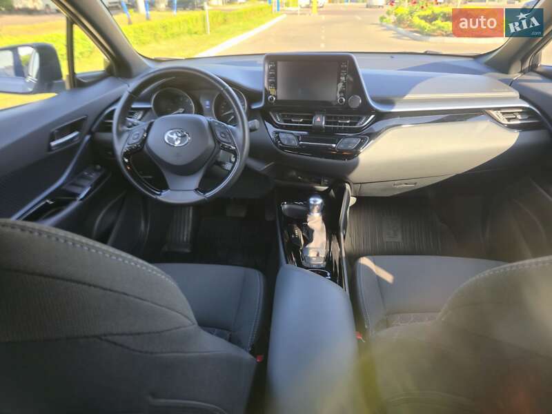 Внедорожник / Кроссовер Toyota C-HR 2020 в Одессе