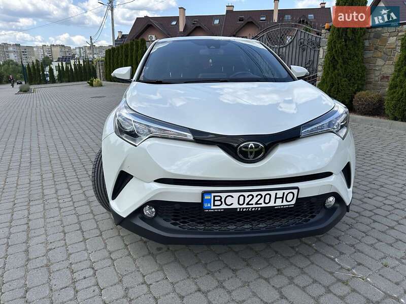 Внедорожник / Кроссовер Toyota C-HR 2018 в Львове фото 5 Внедорожник / Кроссовер Toyota C-HR 2018 в Львове