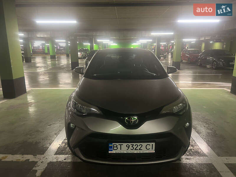 Toyota C-HR 2021