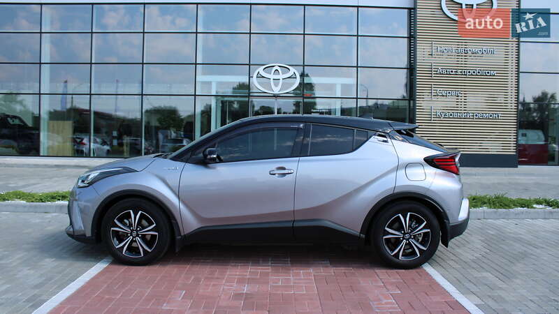 Позашляховик / Кросовер Toyota C-HR 2020 в Черкасах