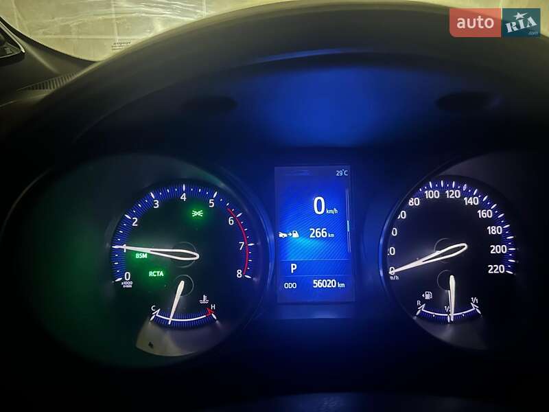 Внедорожник / Кроссовер Toyota C-HR 2017 в Николаеве