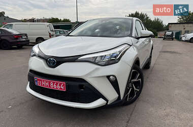 Внедорожник / Кроссовер Toyota C-HR 2020 в Ровно