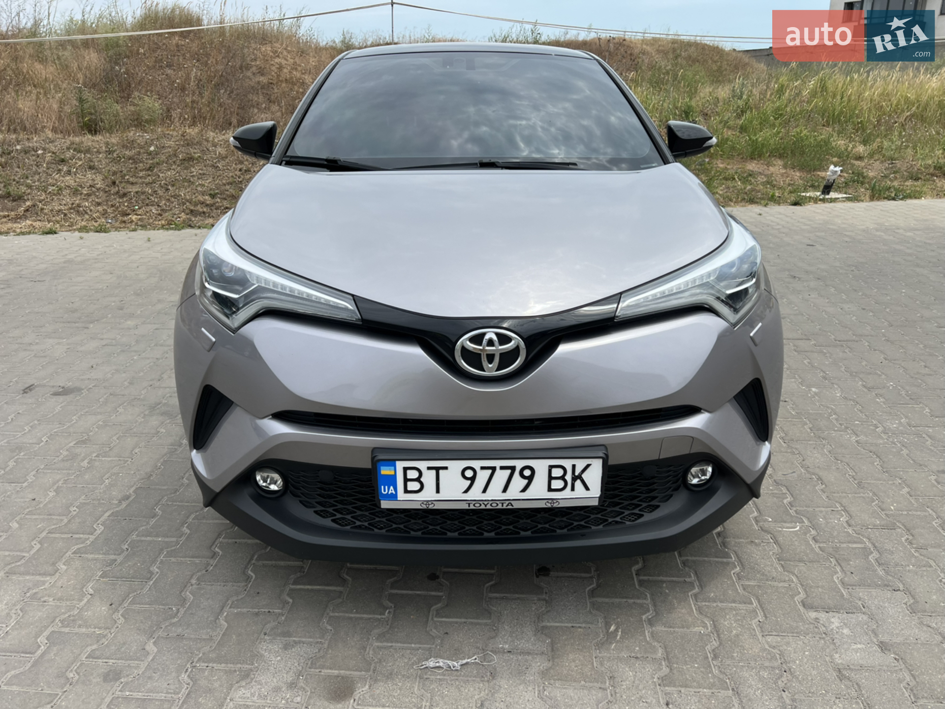 2017 Toyota C-HR - мініатюра 3