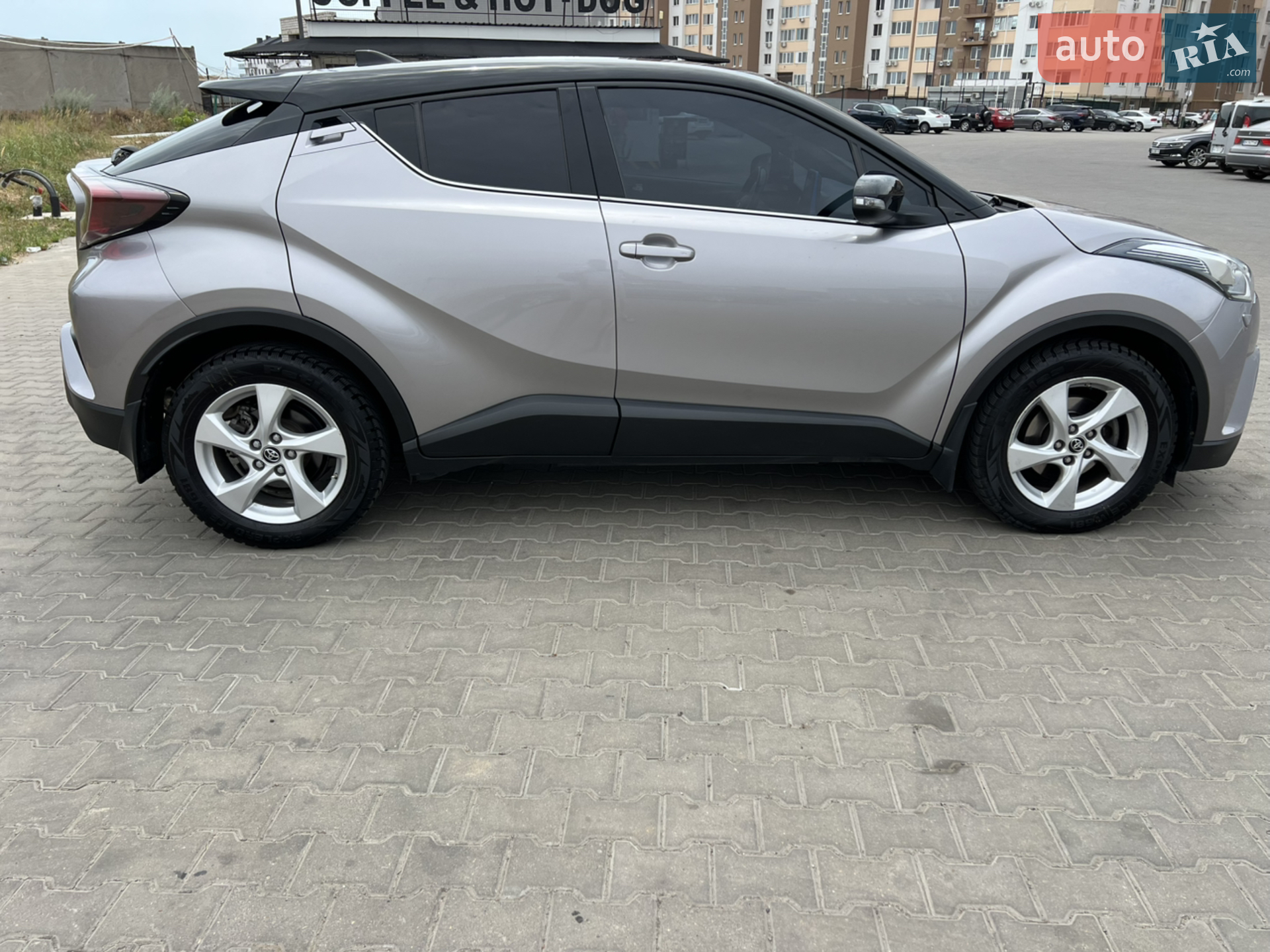 2017 Toyota C-HR - мініатюра 5