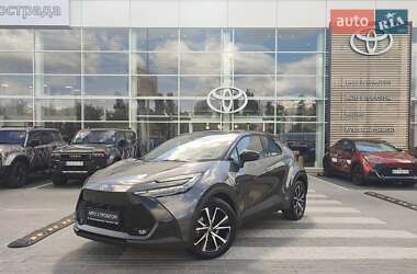 Позашляховик / Кросовер Toyota C-HR 2024 в Києві