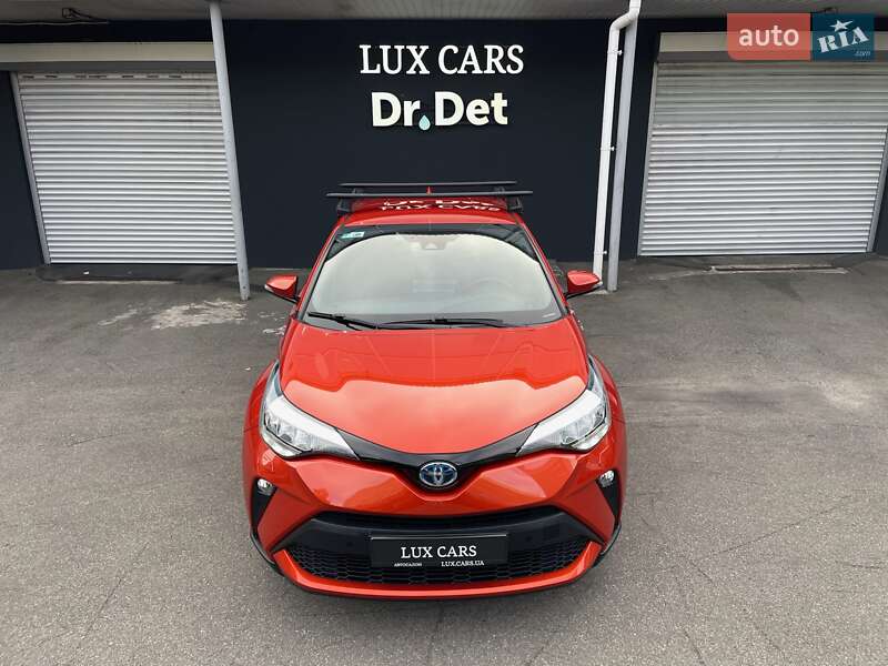 Позашляховик / Кросовер Toyota C-HR 2020 в Києві фото 2 Позашляховик / Кросовер Toyota C-HR 2020 в Києві