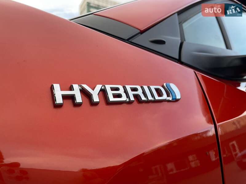 Позашляховик / Кросовер Toyota C-HR 2020 в Києві фото 43 Позашляховик / Кросовер Toyota C-HR 2020 в Києві