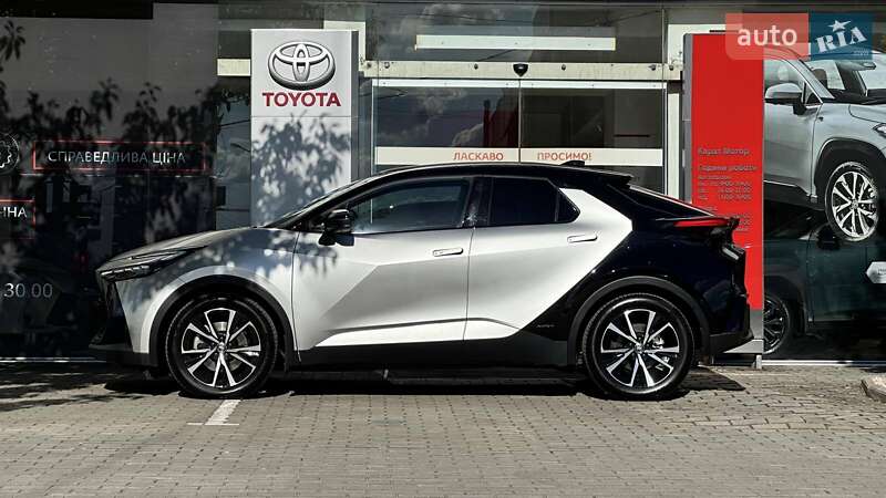 Позашляховик / Кросовер Toyota C-HR 2024 в Ужгороді