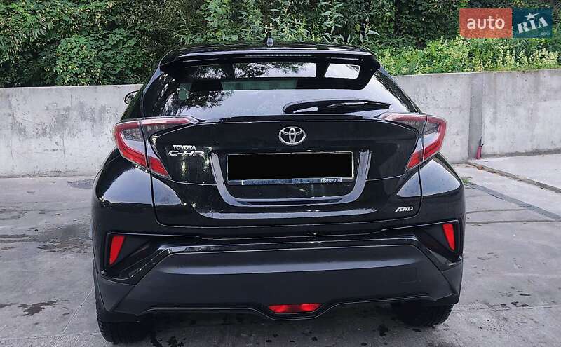 Внедорожник / Кроссовер Toyota C-HR 2016 в Киеве фото 12 Внедорожник / Кроссовер Toyota C-HR 2016 в Киеве