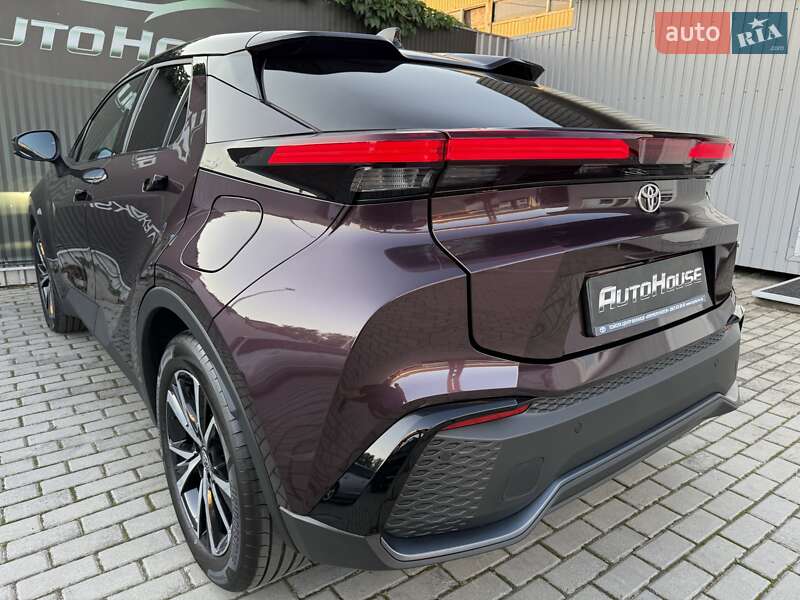 Внедорожник / Кроссовер Toyota C-HR 2024 в Виннице