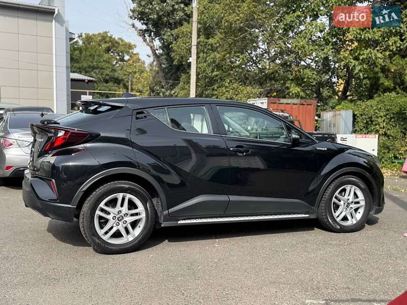 Позашляховик / Кросовер Toyota C-HR 2020 в Одесі