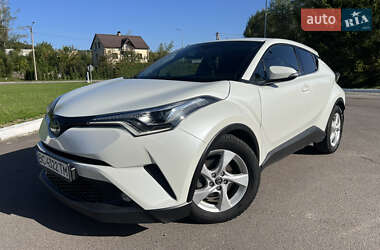 Позашляховик / Кросовер Toyota C-HR 2018 в Львові