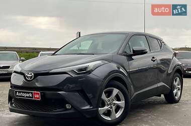 Внедорожник / Кроссовер Toyota C-HR 2017 в Львове