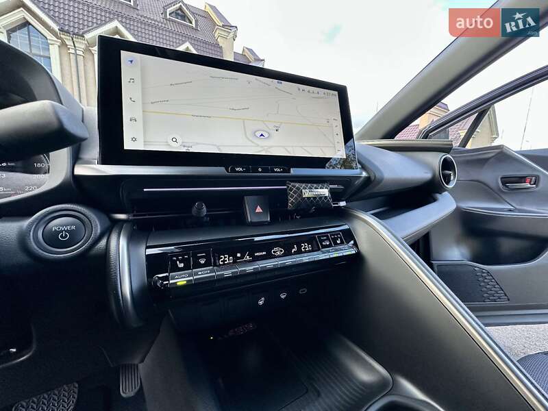 Внедорожник / Кроссовер Toyota C-HR 2024 в Киеве