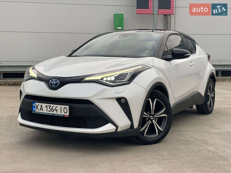 Внедорожник / Кроссовер Toyota C-HR 2022 в Киеве