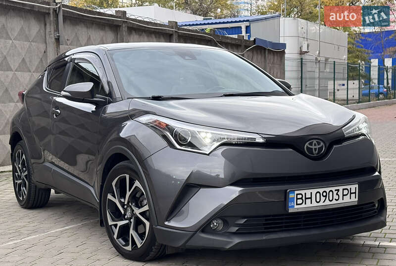 Позашляховик / Кросовер Toyota C-HR 2019 в Одесі