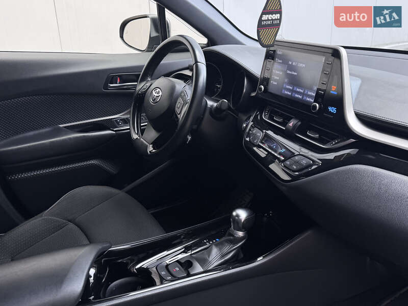 Позашляховик / Кросовер Toyota C-HR 2019 в Одесі