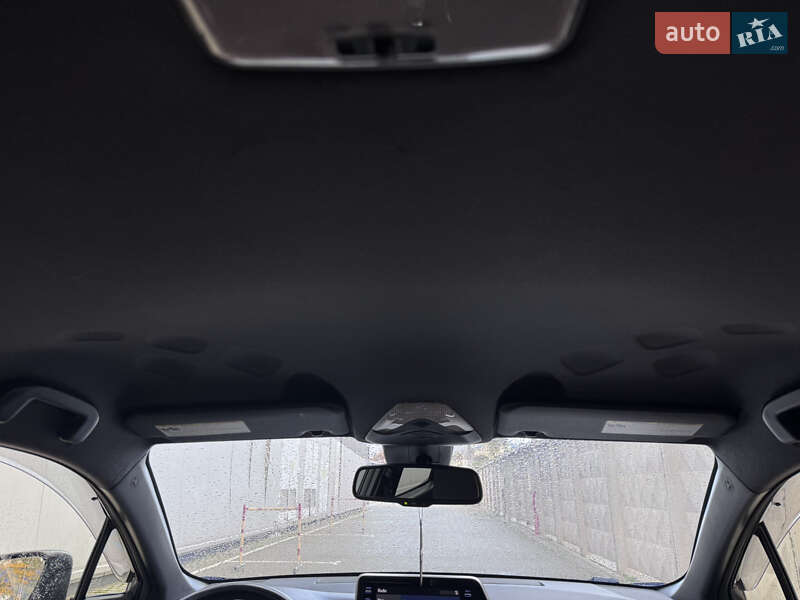 Позашляховик / Кросовер Toyota C-HR 2019 в Одесі