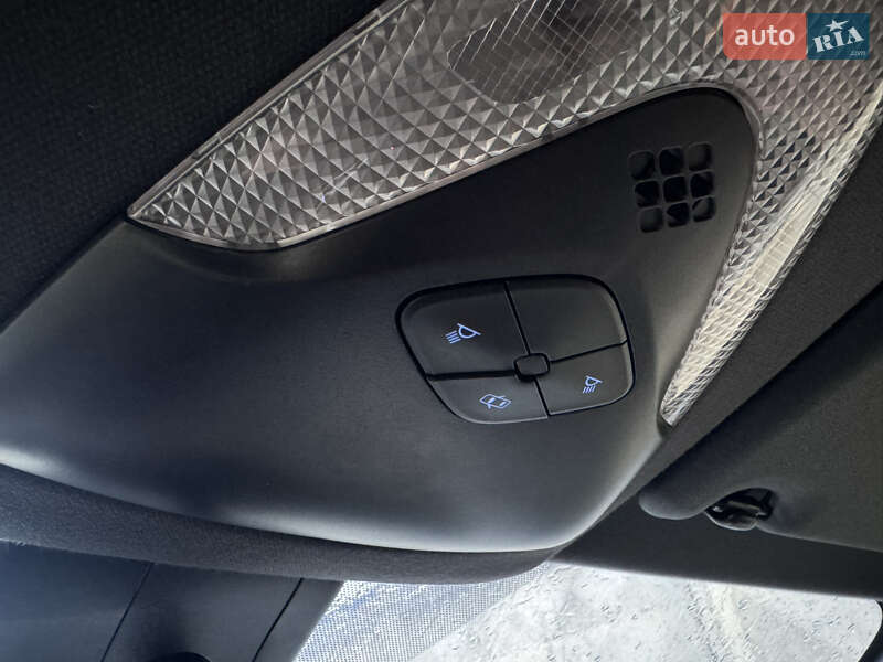 Позашляховик / Кросовер Toyota C-HR 2019 в Одесі