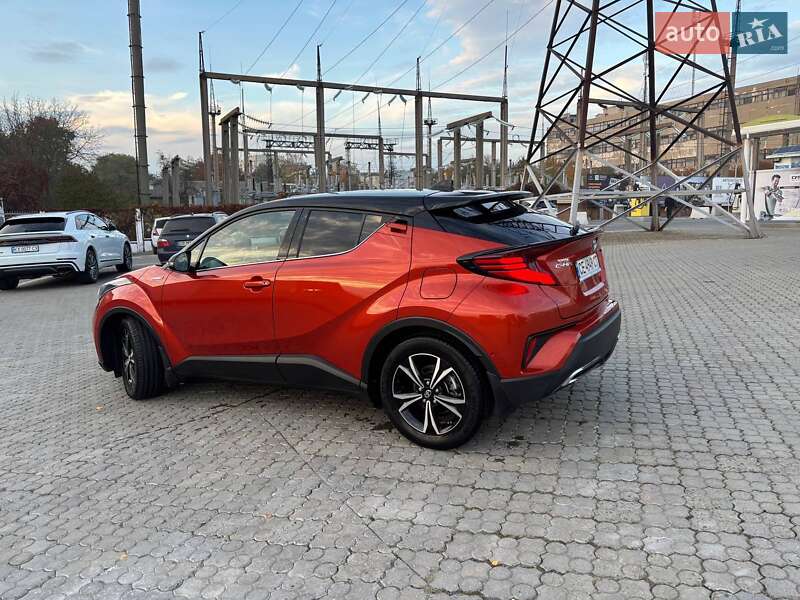 Внедорожник / Кроссовер Toyota C-HR 2019 в Черновцах фото 4 Внедорожник / Кроссовер Toyota C-HR 2019 в Черновцах