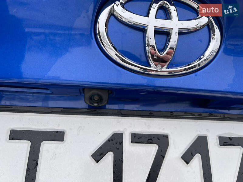 Внедорожник / Кроссовер Toyota C-HR 2018 в Коломые