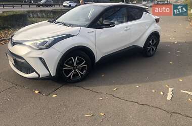 Позашляховик / Кросовер Toyota C-HR 2021 в Києві