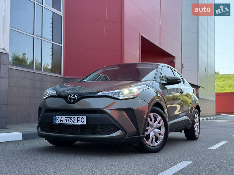 Toyota C-HR 2021