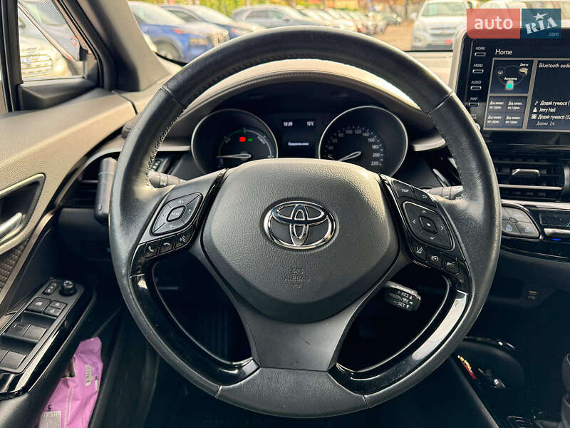 Внедорожник / Кроссовер Toyota C-HR 2022 в Виннице фото 31 Внедорожник / Кроссовер Toyota C-HR 2022 в Виннице