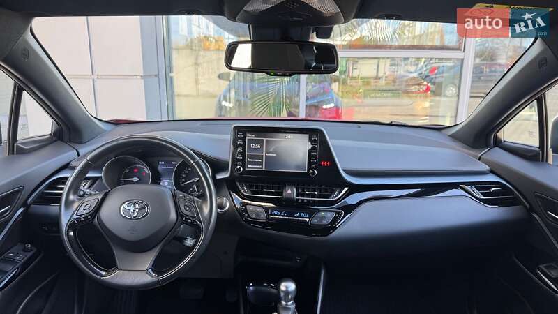 Позашляховик / Кросовер Toyota C-HR 2021 в Івано-Франківську