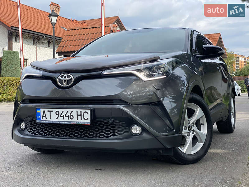Позашляховик / Кросовер Toyota C-HR 2018 в Івано-Франківську фото 23 Позашляховик / Кросовер Toyota C-HR 2018 в Івано-Франківську