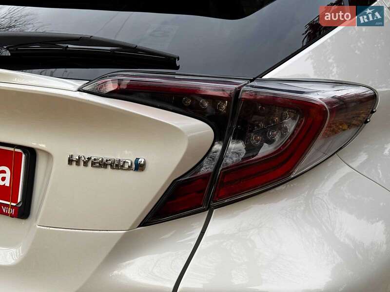 Внедорожник / Кроссовер Toyota C-HR 2019 в Киеве фото 37 Внедорожник / Кроссовер Toyota C-HR 2019 в Киеве