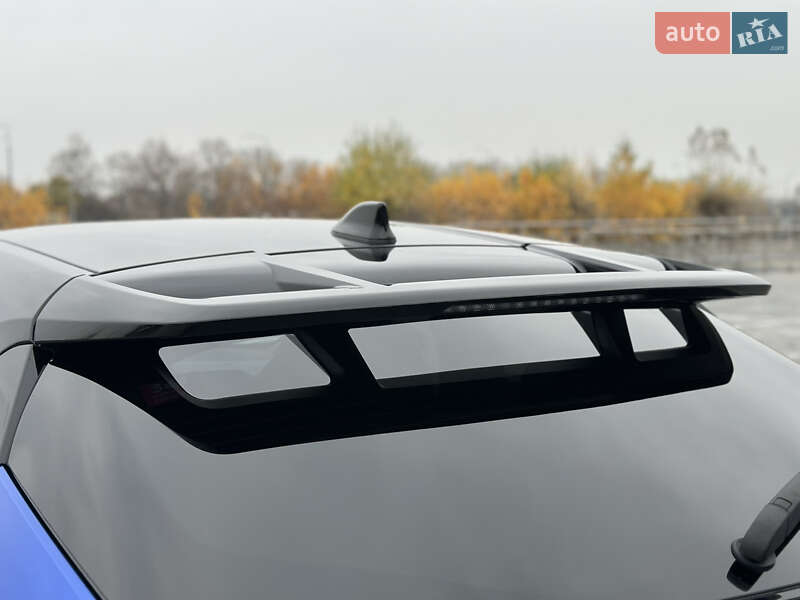 Внедорожник / Кроссовер Toyota C-HR 2020 в Киеве фото 18 Внедорожник / Кроссовер Toyota C-HR 2020 в Киеве