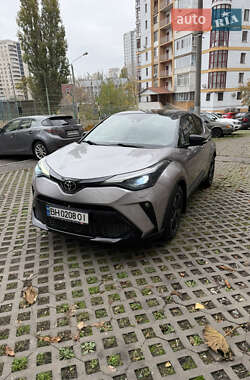 Внедорожник / Кроссовер Toyota C-HR 2021 в Одессе