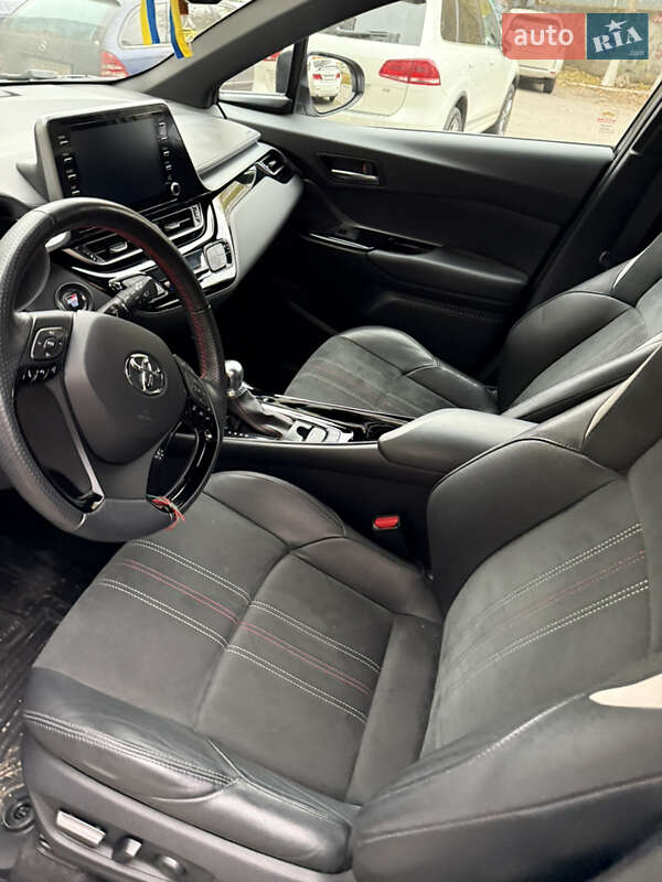 Внедорожник / Кроссовер Toyota C-HR 2021 в Одессе фото 11 Внедорожник / Кроссовер Toyota C-HR 2021 в Одессе