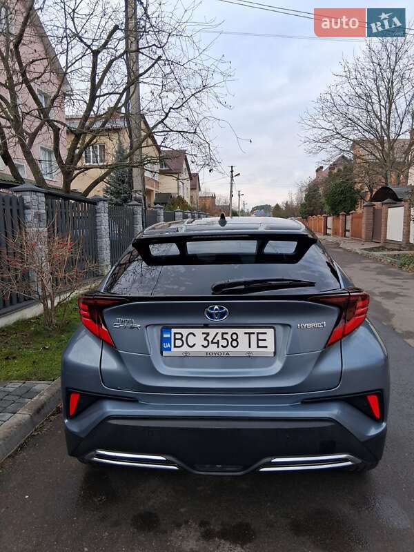 Внедорожник / Кроссовер Toyota C-HR 2020 в Львове