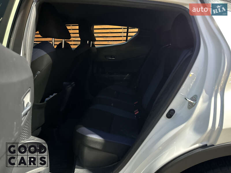 Позашляховик / Кросовер Toyota C-HR 2019 в Одесі
