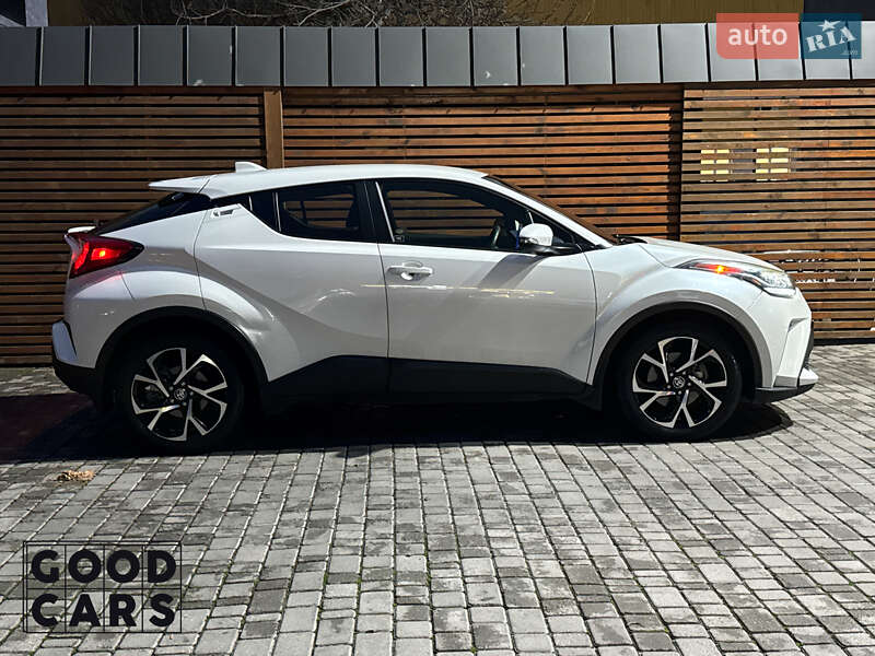 Позашляховик / Кросовер Toyota C-HR 2019 в Одесі