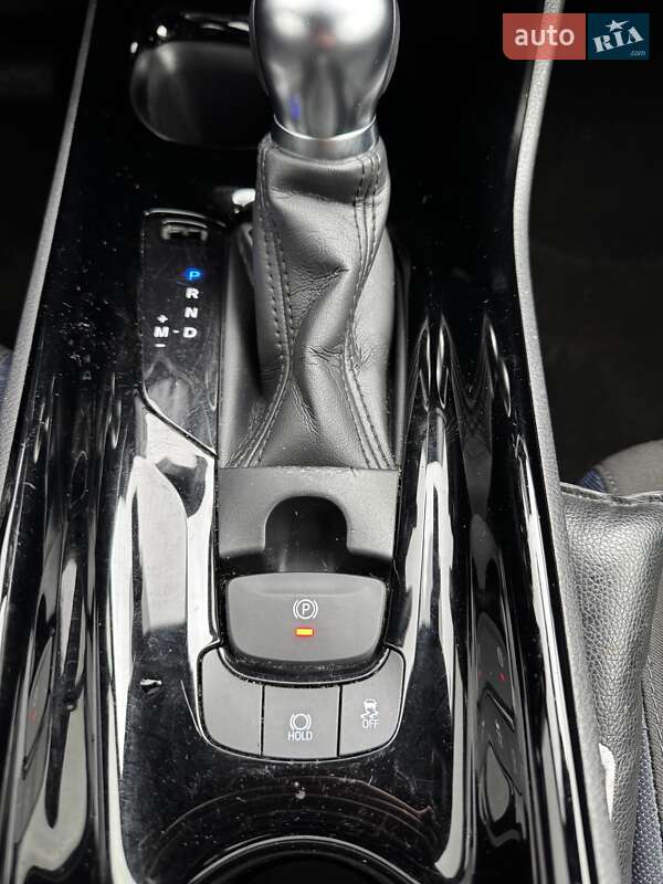 Позашляховик / Кросовер Toyota C-HR 2021 в Києві фото 14 Позашляховик / Кросовер Toyota C-HR 2021 в Києві