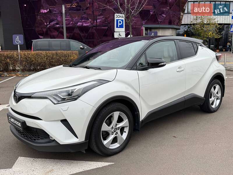 Внедорожник / Кроссовер Toyota C-HR 2019 в Киеве фото 4 Внедорожник / Кроссовер Toyota C-HR 2019 в Киеве