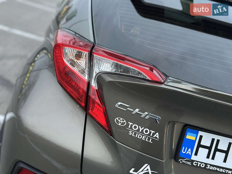 Внедорожник / Кроссовер Toyota C-HR 2020 в Одессе фото 21 Внедорожник / Кроссовер Toyota C-HR 2020 в Одессе