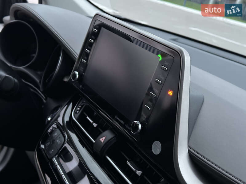 Внедорожник / Кроссовер Toyota C-HR 2020 в Одессе фото 41 Внедорожник / Кроссовер Toyota C-HR 2020 в Одессе