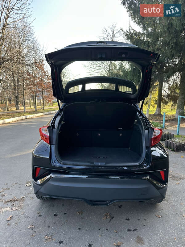 Внедорожник / Кроссовер Toyota C-HR 2021 в Виннице фото 24 Внедорожник / Кроссовер Toyota C-HR 2021 в Виннице