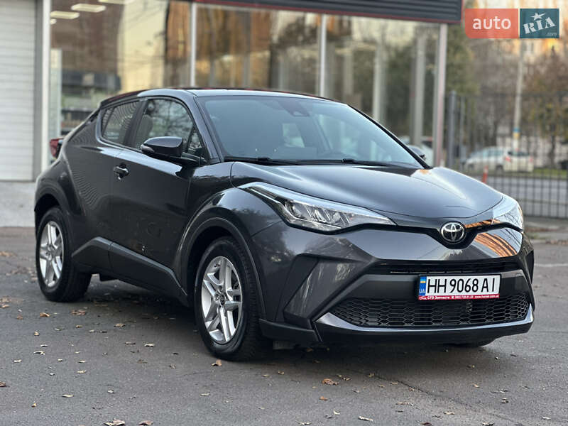 Внедорожник / Кроссовер Toyota C-HR 2020 в Одессе фото 11 Внедорожник / Кроссовер Toyota C-HR 2020 в Одессе