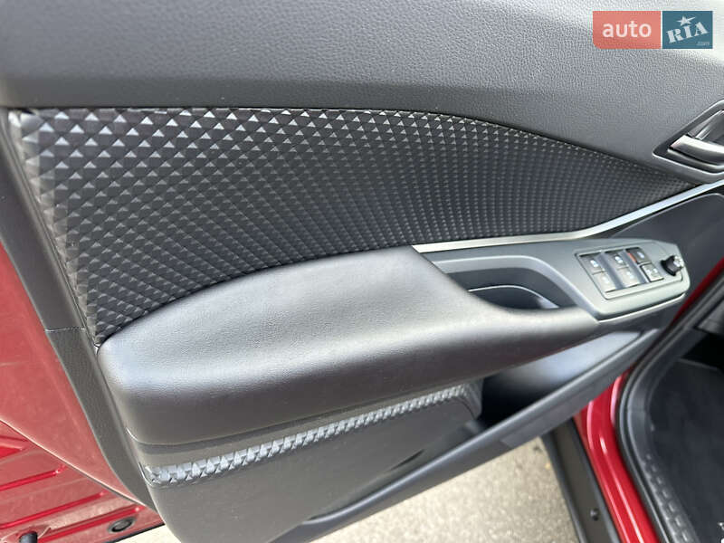 Внедорожник / Кроссовер Toyota C-HR 2018 в Виннице