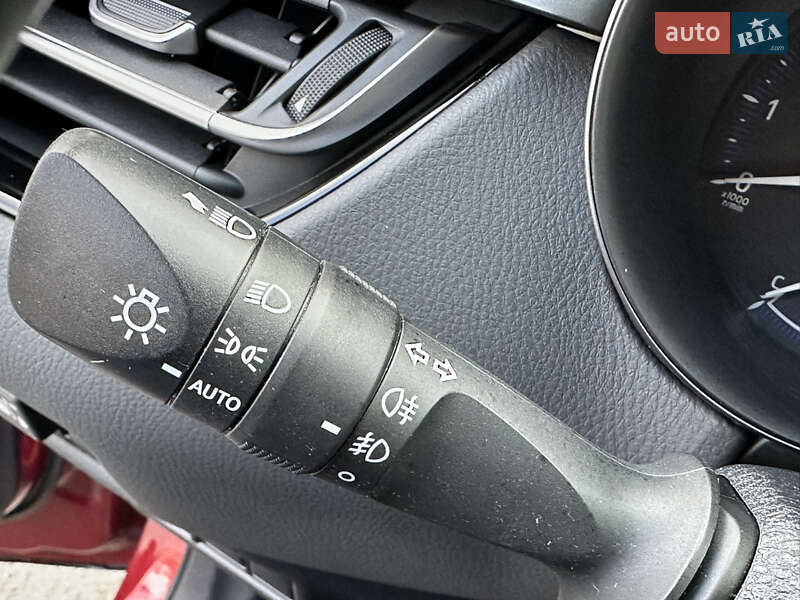 Внедорожник / Кроссовер Toyota C-HR 2018 в Виннице