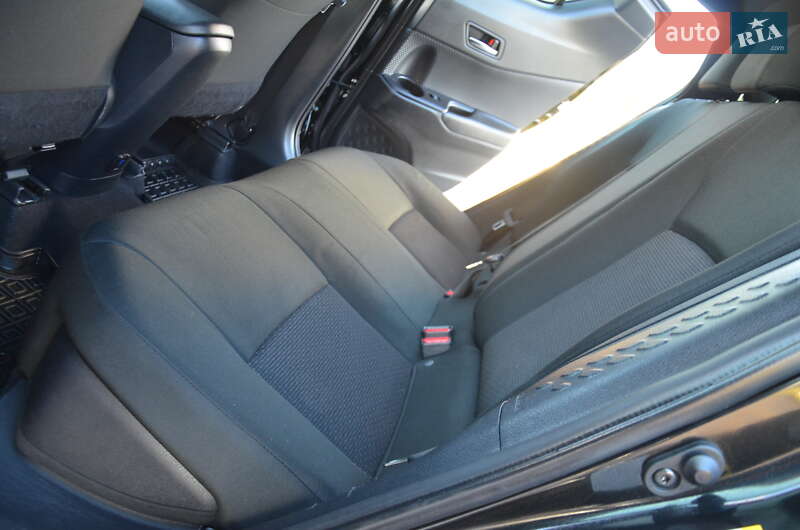 Внедорожник / Кроссовер Toyota C-HR 2018 в Дрогобыче