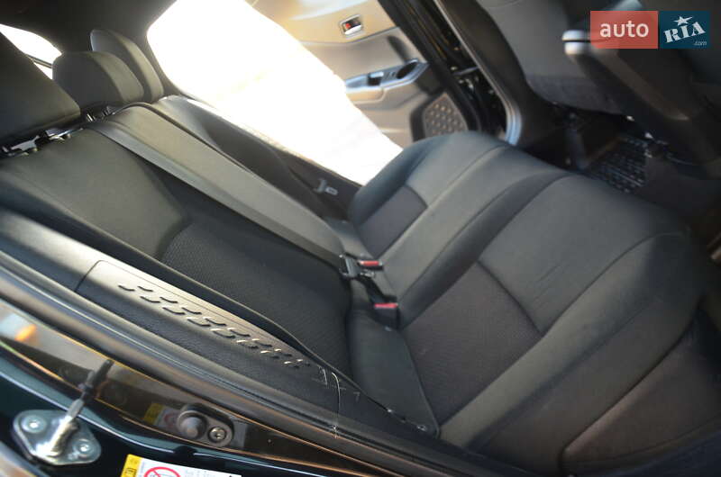 Внедорожник / Кроссовер Toyota C-HR 2018 в Дрогобыче