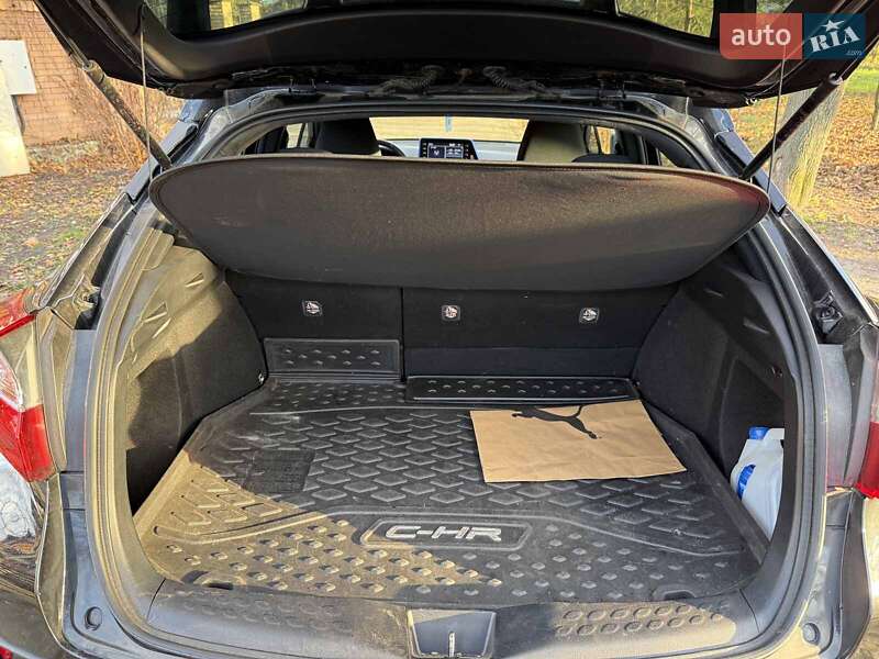 Внедорожник / Кроссовер Toyota C-HR 2021 в Киеве фото 19 Внедорожник / Кроссовер Toyota C-HR 2021 в Киеве