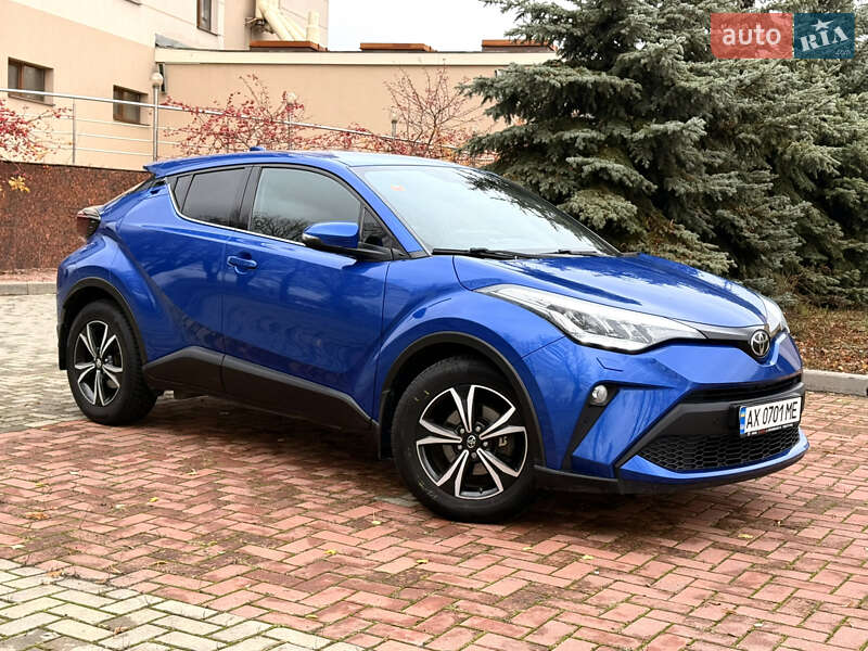 Внедорожник / Кроссовер Toyota C-HR 2020 в Харькове фото 16 Внедорожник / Кроссовер Toyota C-HR 2020 в Харькове